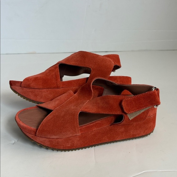 Homers Artisan orange suede platform slingback sandals - Picture 15 of 16